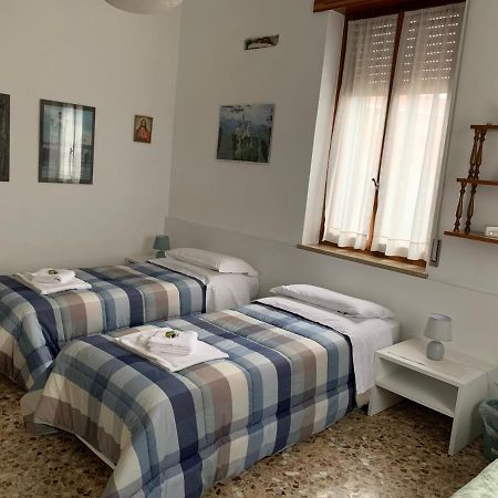 Spagna B&B Верона Экстерьер фото