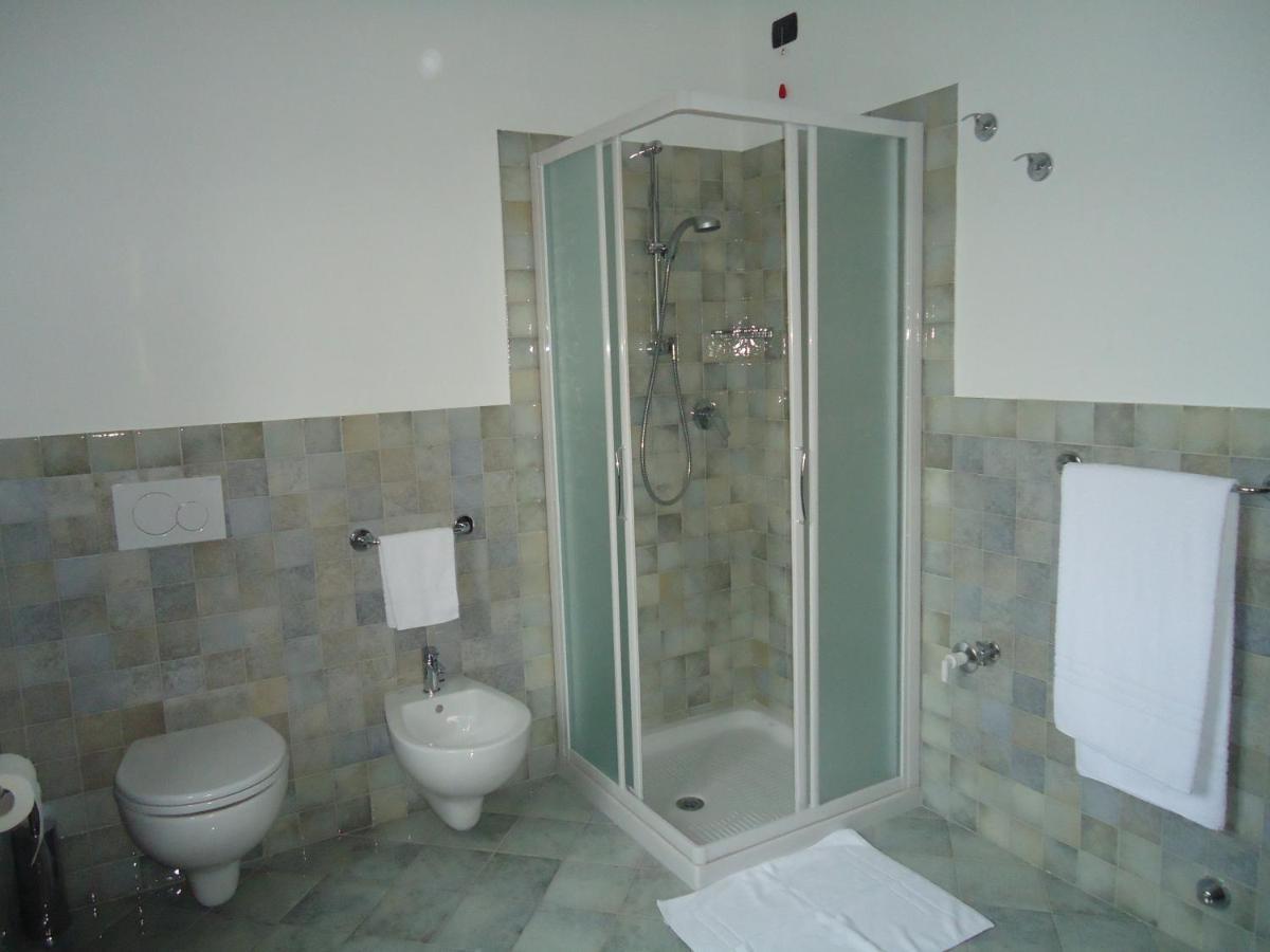 Spagna B&B Верона Экстерьер фото