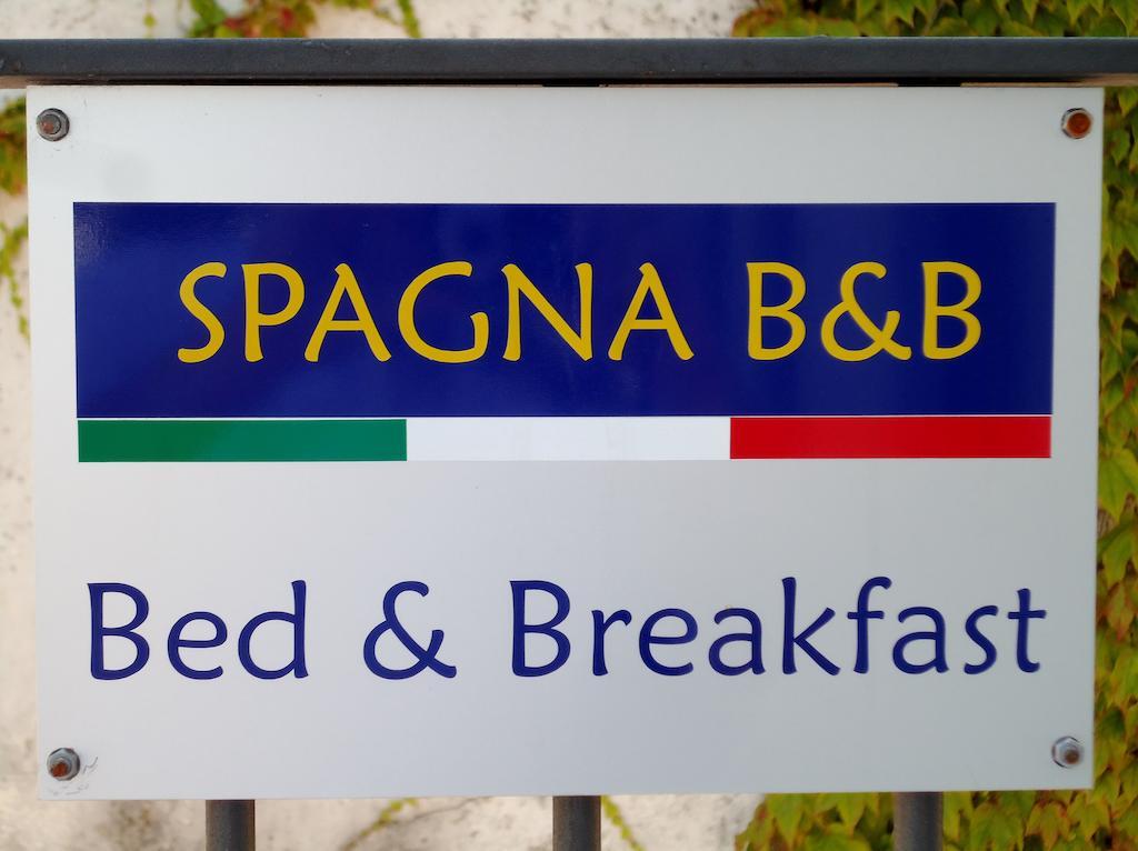 Spagna B&B Верона Экстерьер фото